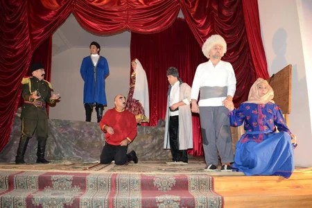 Gənc Tamaşaçılar Teatrı 87-ci teatr mövsümünü başa vurub