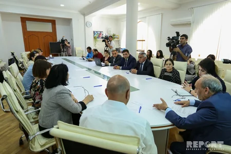 Dilçilik İnstitutu: Dil pozuntularının bir qismi sözlərin sırasının pozulması ilə bağlıdır