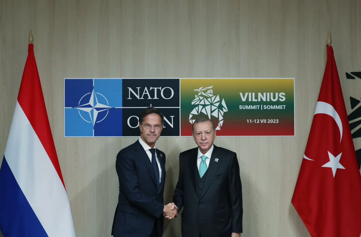 Erdogan meets with Dutch PM