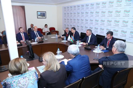 В Баку организована встреча азербайджанских, турецких и иностранных журналистов