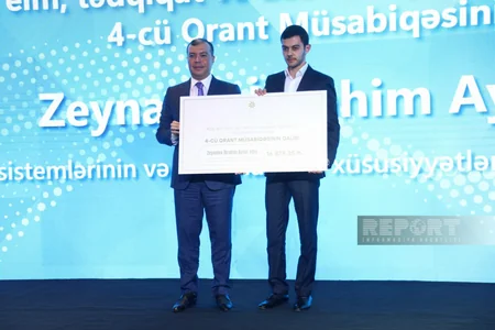 Azərbaycanda innovativ və  ixracyönümlüyü ilə seçilən 14 sahibkar mükafatlandırılıb