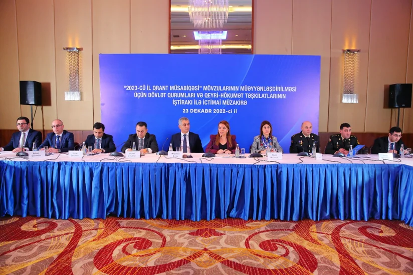 “2023-cü il qrant müsabiqəsi” mövzularının müəyyənləşdirilməsinə həsr olunan ictimai müzakirə keçirilib