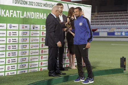 Azərbaycan I Divizionunun medalçıları mükafatlandırılıb