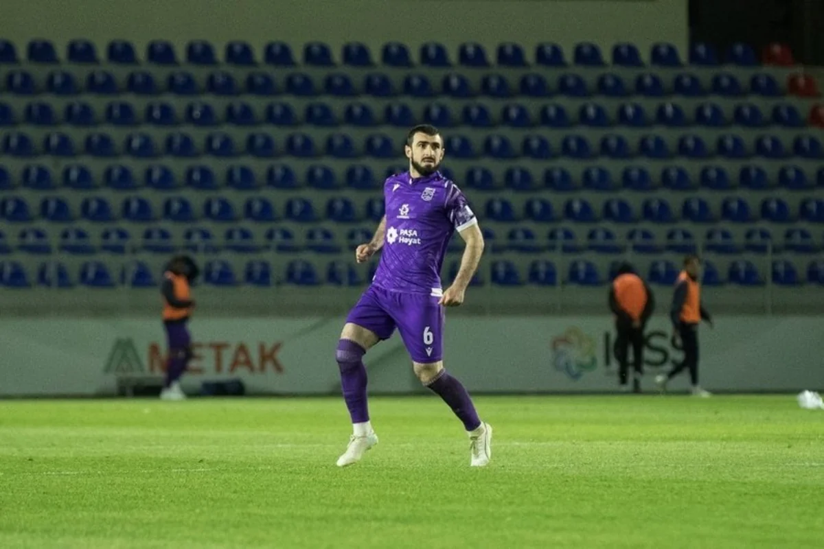 Sumqayıtın kapitanı karyerasını başa vurur