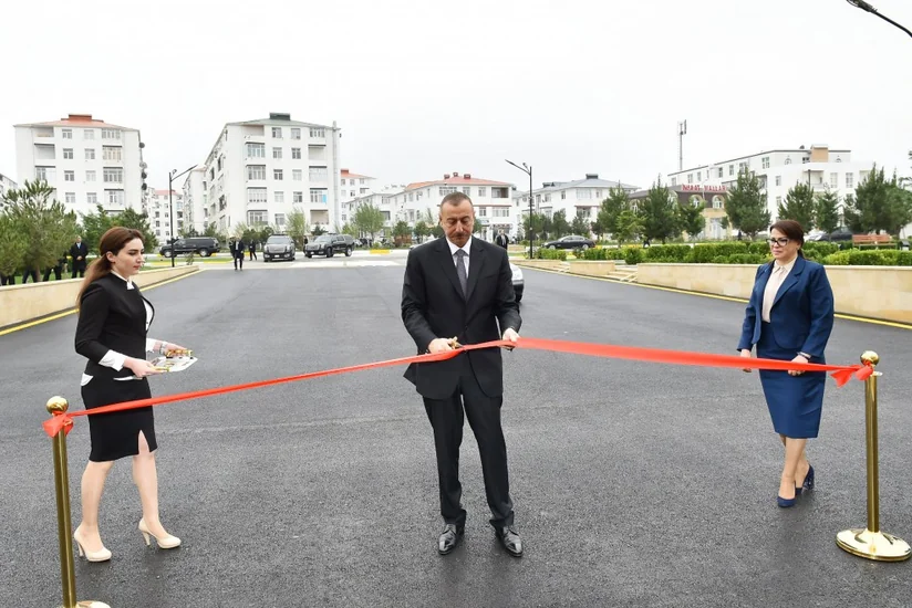 President Ilham Aliyev inaugurates newly built secondary school No 5 in Masazir