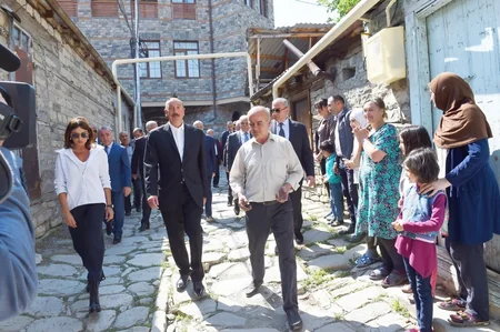 Prezident: Nə qədər çox turist gəlsə, ölkəmizə o qədər də çox pul gələcək