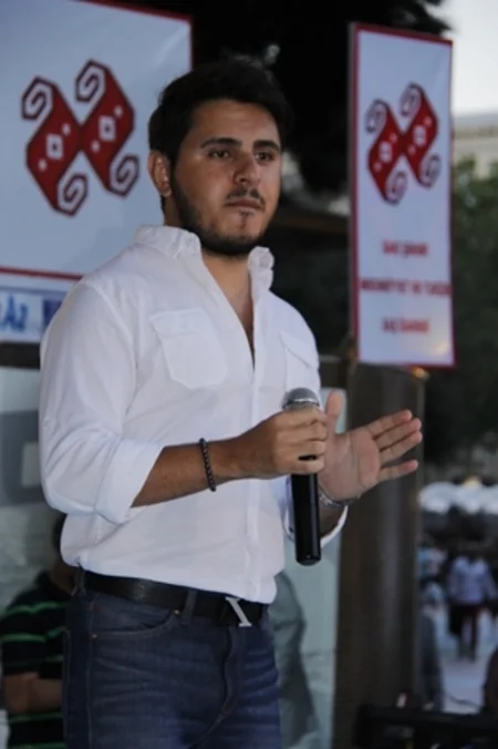 Azərbaycanın estrada müğənniləri “Retro Bakı” proqramında çıxış ediblər
