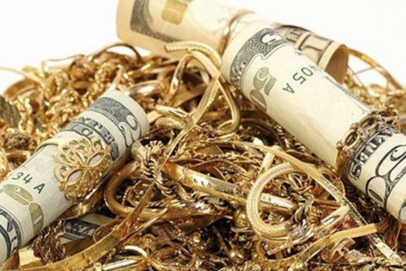 Bakıda mənzildən 30 min dollarlıq oğurluq olub