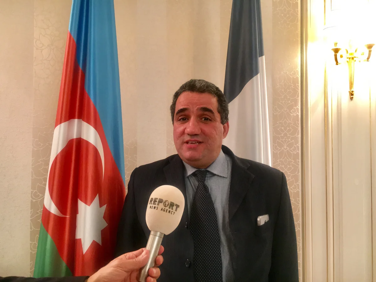 Fransalı mütəxəssis: “Azərbaycan müsəlmanların və qərbin adından danışmaq imkanına malikdir”