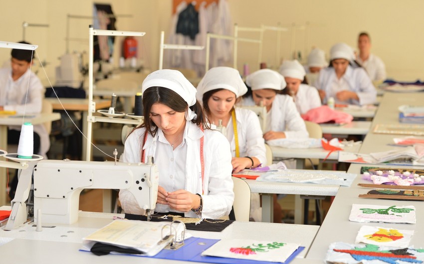 Peşə təhsili müəssisələrinə boş qalan yerlərə sənəd qəbulu başlayır