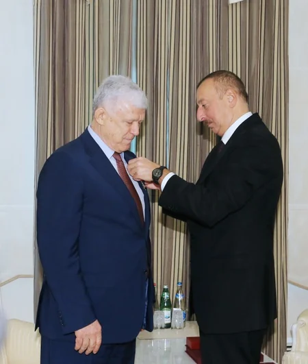 Prezident İlham Əliyev Rusiya nümayəndə heyətini qəbul edib - YENİLƏNİB