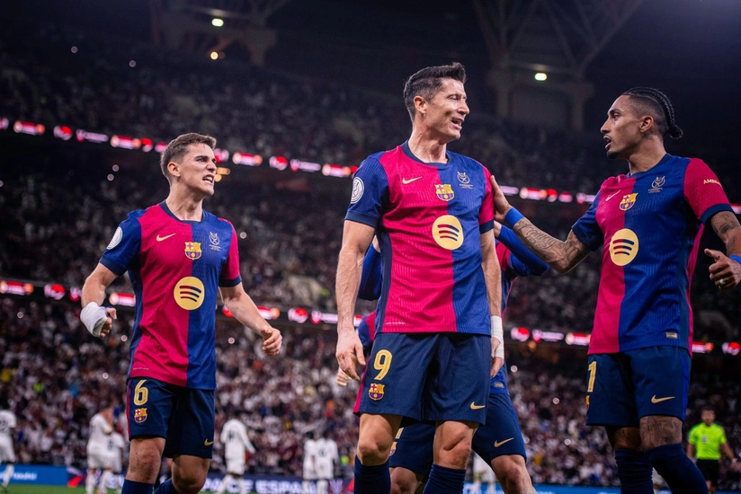 Барселона разгромила Реал и выиграла Суперкубок Испании по футболу