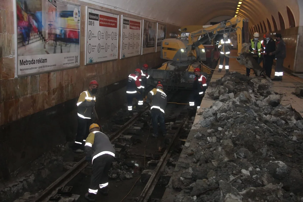 Elmlər Akademiyası metro stansiyasının son görüntüləri