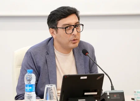 Gənclər və İdman Nazirliyində VI İslam Həmrəyliyi Oyunlarına hazırlıqla bağlı görüş keçirilib
