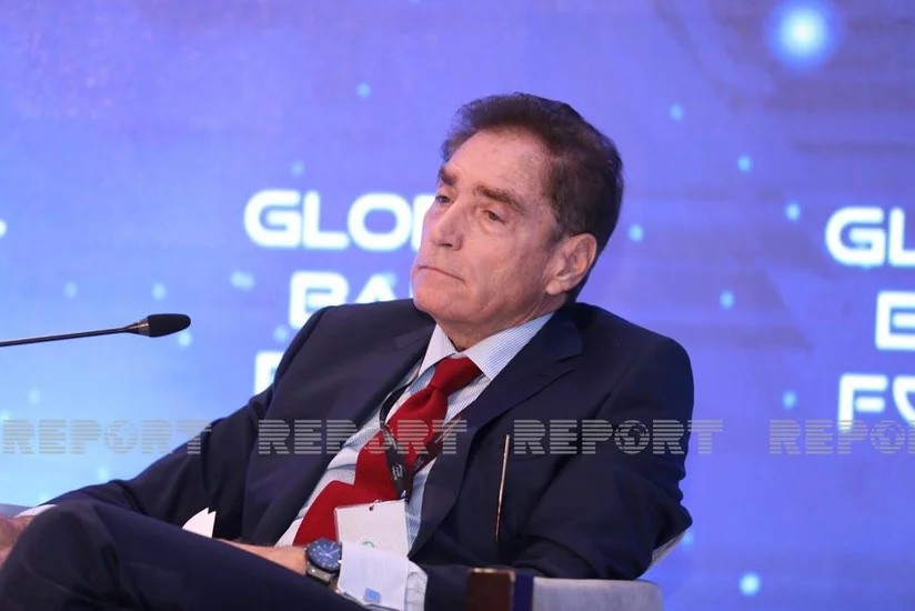 Экс-премьер Румынии: Страны-импортеры азербайджанского газа не столкнулись с нынешним кризисом