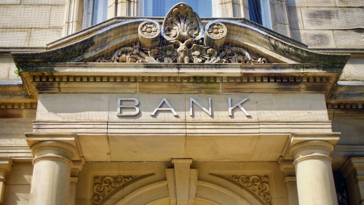 Azərbaycan banklarının xarici öhdəlikləri azalıb