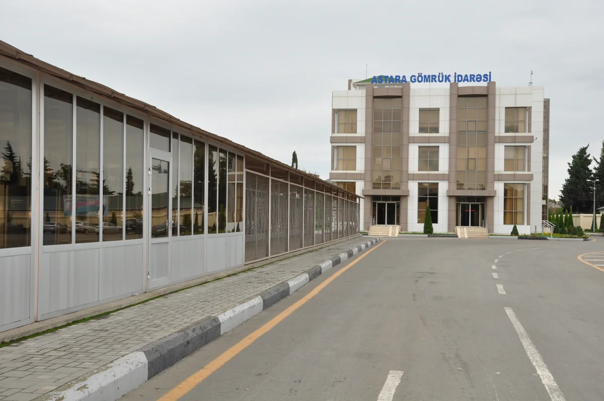 Azərbaycan gömrükçüləri narkotik vasitələr aşkar ediblər