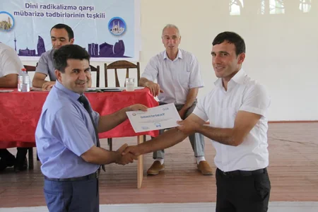​Cəbhə bölgəsində “Dini radikalizmə qarşı mübarizə tədbirlərinin təşkili” mövzusunda layihənin icrasına başlanılıb
