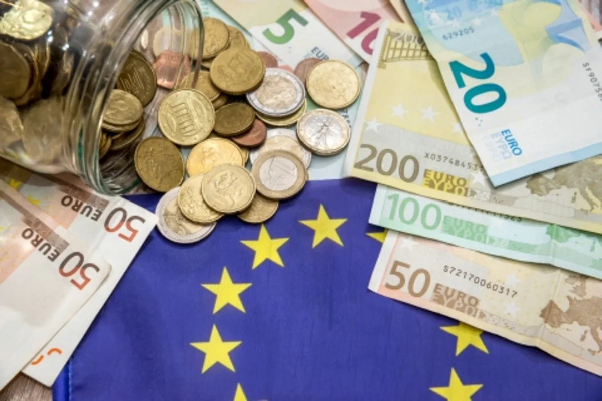 Европарламент утвердил решение предоставить Украине кредит в 1,2 млрд евро