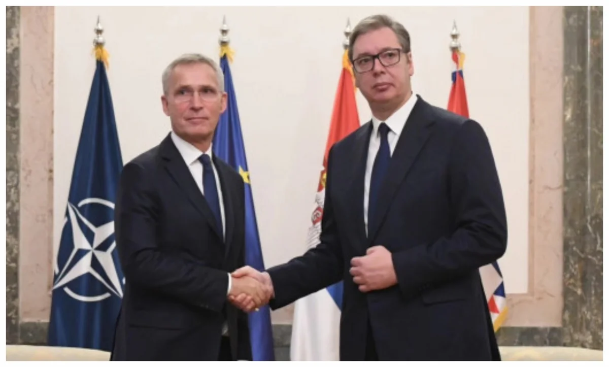 Stoltenberg, Vucic discuss possible resumption of NATO-Serbia military exercises