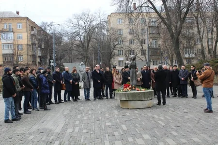 Ukrayna azərbaycanlıları Xocalı soyqırımını anıb - FOTO