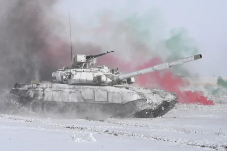 На учениях в Турции азербайджанские танки совершили маневры 