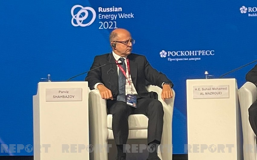 Azerbaijani minister attending session within Russian Energy Week