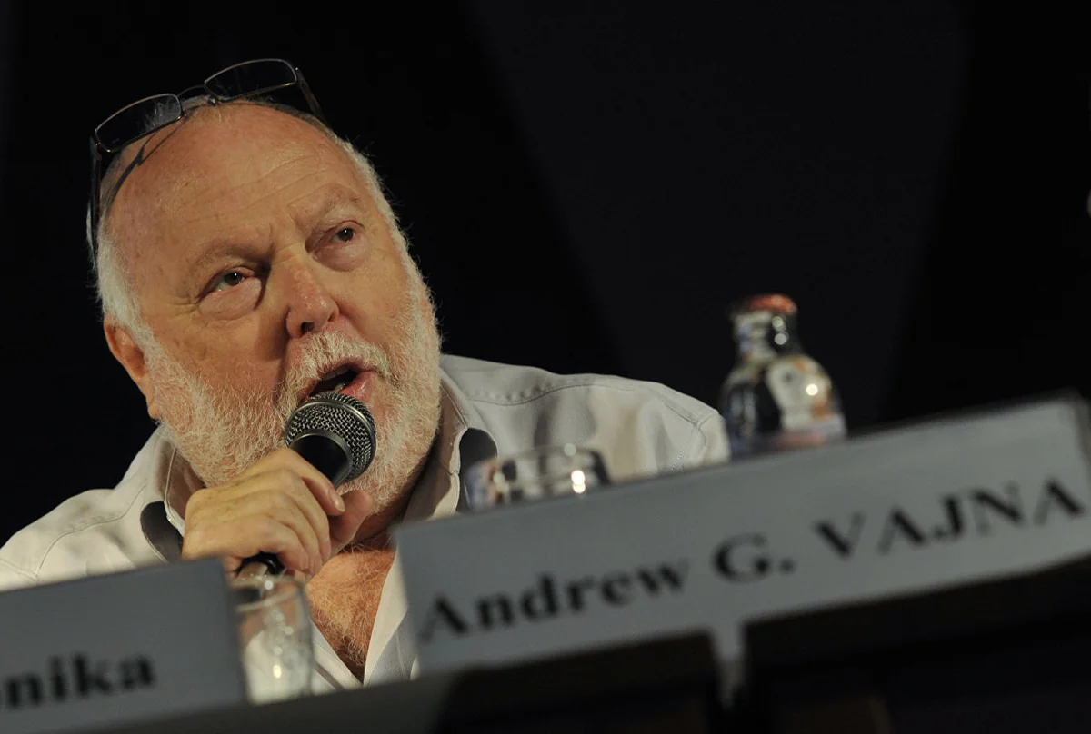 Умер продюсер Рэмбо и Терминатора