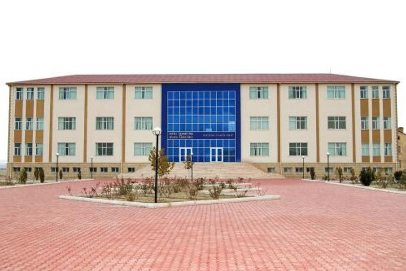 Naxçıvan Dövlət Universitetində iki dekan və on kafedra müdiri vəzifəsi boşdur