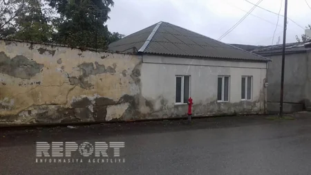 Qubaya yağan aramsız yağışlar nəticəsində daha bir ev çöküb - FOTO