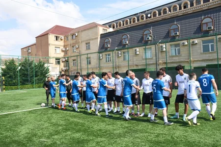 BŞİH və RİİB əməkdaşları arasında minifutbol üzrə yoldaşlıq görüşü olub
