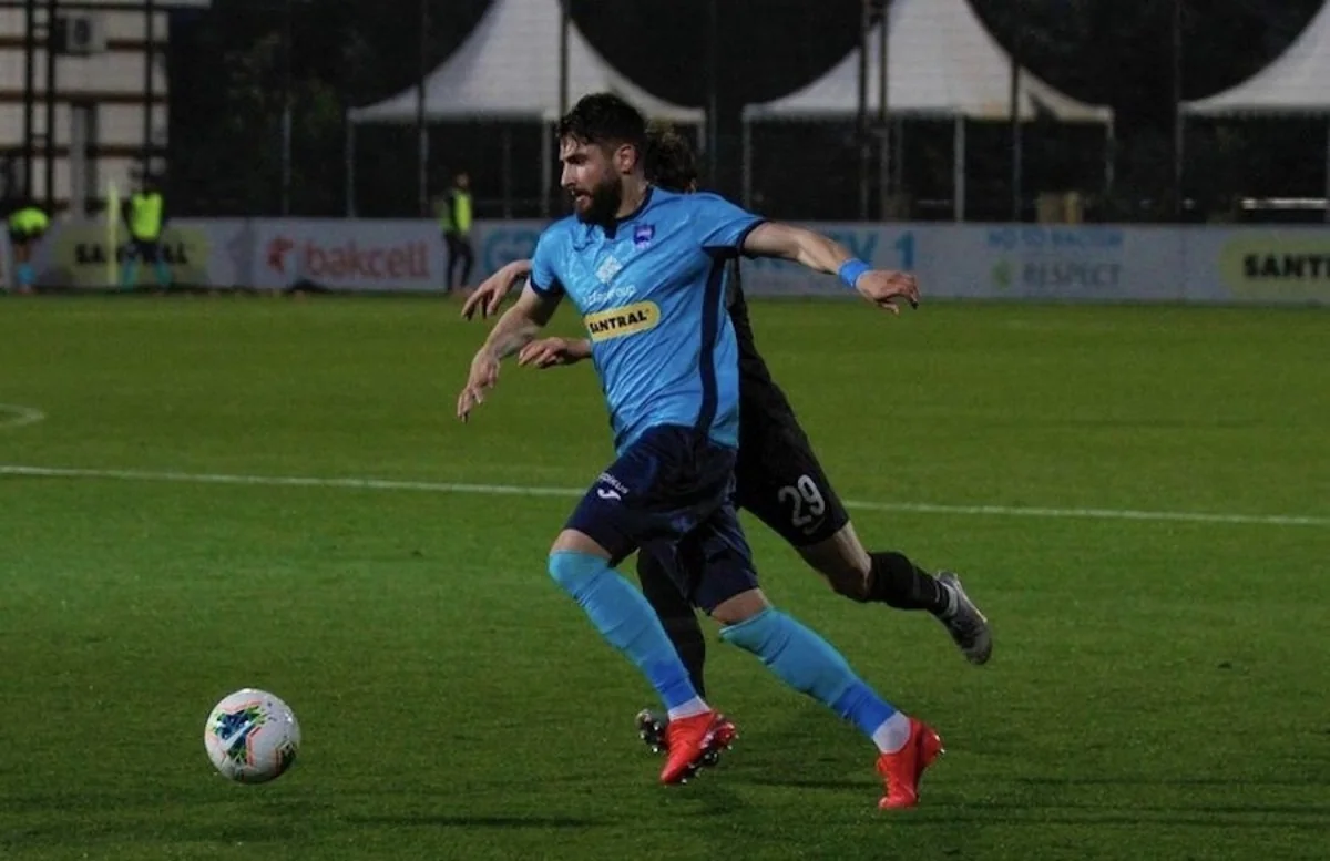 Yunanıstanlı futbolçu: Neftçi əla komandadır, dəhşətli oyun görəcəyik