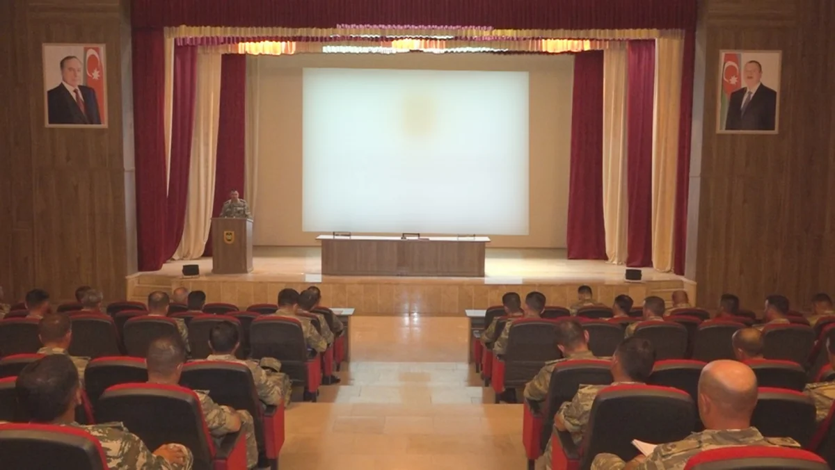 Naxçıvan Qarnizonu Qoşunlarında toplantı keçirilib - VİDEO