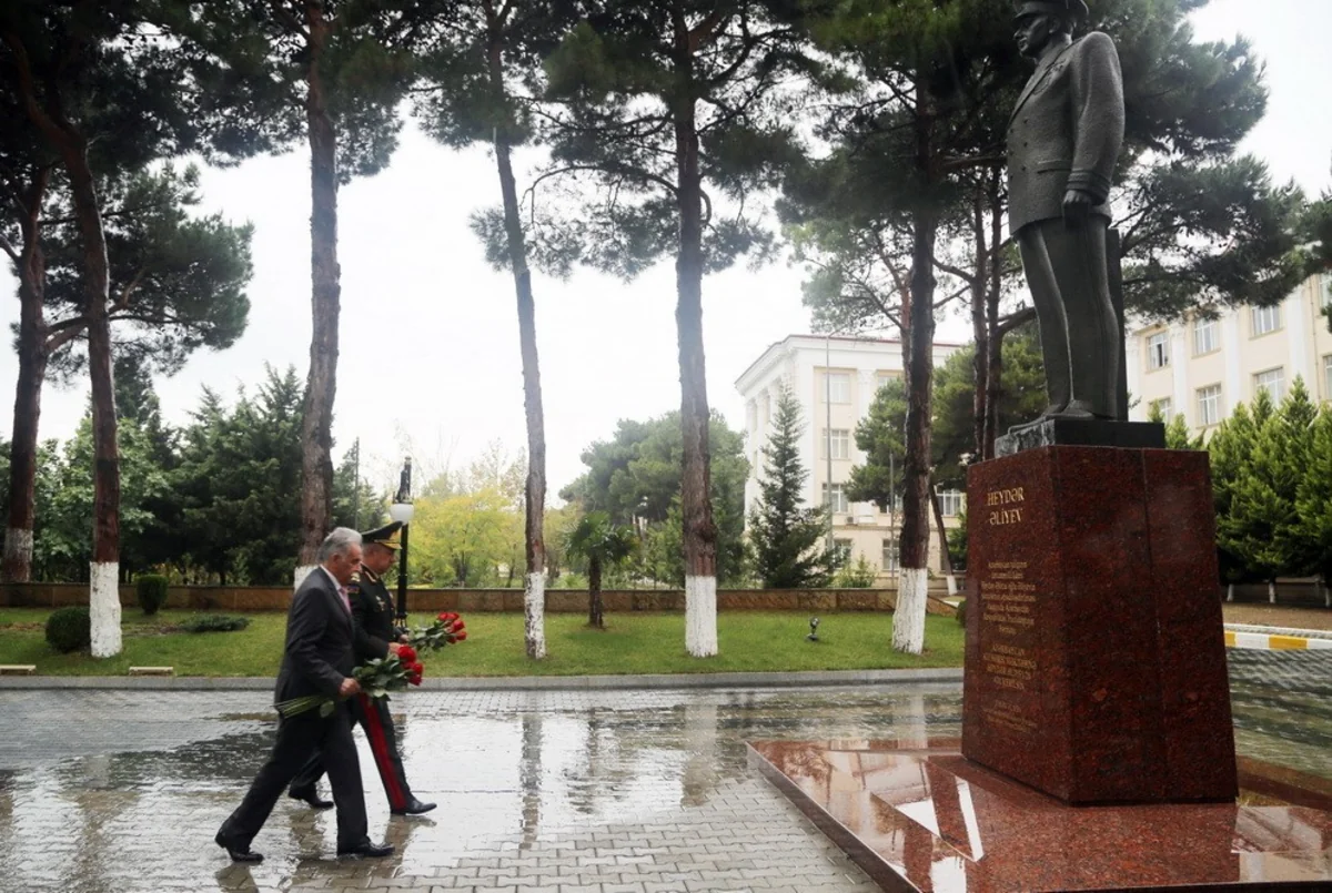 Əfqanıstan səfiri Azərbaycan Ali Hərbi Məktəbində olub