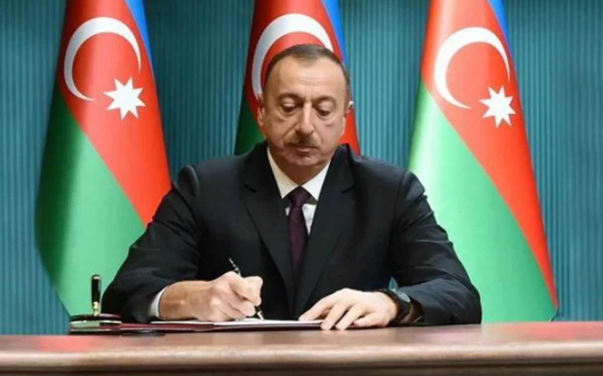 Bir sıra təqaüd və müavinətlər artırılıb