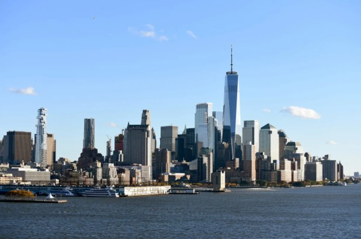 Ən çox milyarderin yaşadığı şəhərlər açıqlanıb