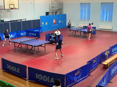 Müstəqillik Gününə həsr olunan stolüstü tennis turniri keçirilib
