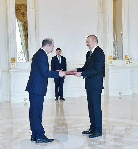 President Ilham Aliyev received credentials of incoming Qatari and Jordanian ambassadors