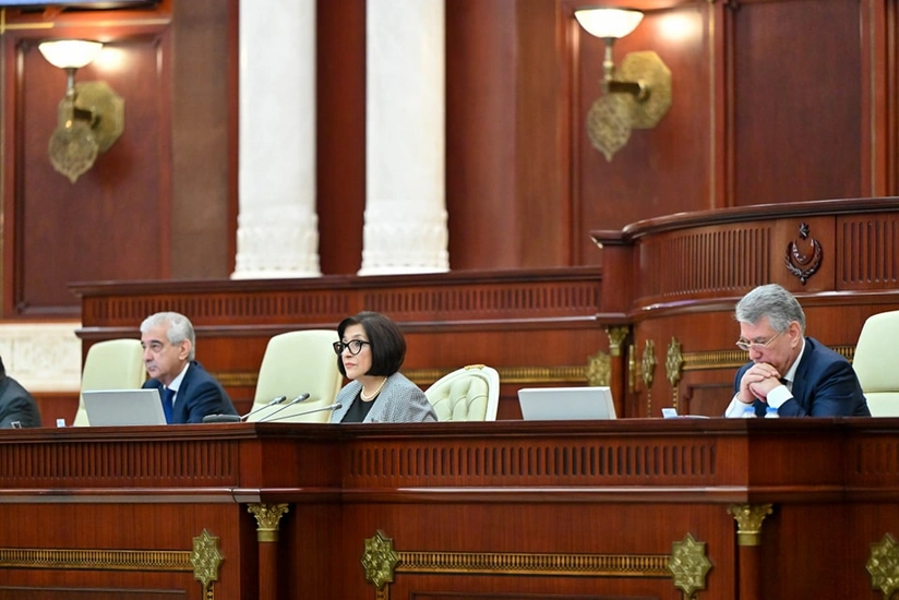 Milli Məclisin növbəti plenar iclasının gündəliyi açıqlanıb, büdcə zərfi üçüncü oxunuşda müzakirə ediləcək - YENİLƏNİB