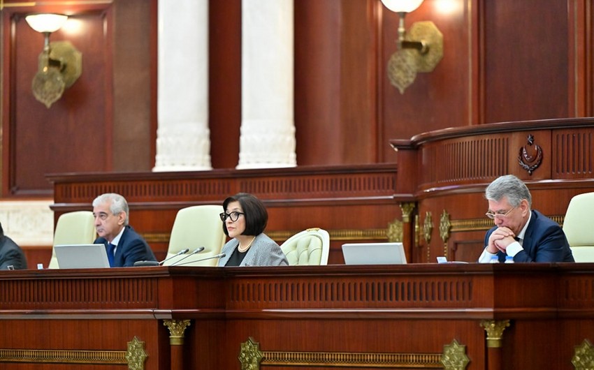 Milli Məclisin növbəti plenar iclasının gündəliyi açıqlanıb, büdcə zərfi üçüncü oxunuşda müzakirə ediləcək - YENİLƏNİB