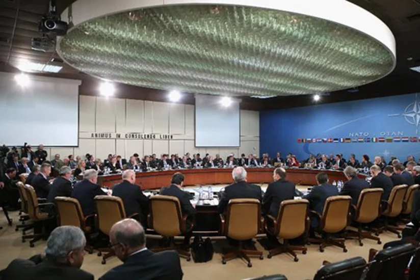 Министры НАТО обсудят ответные меры на действия России в Сирии