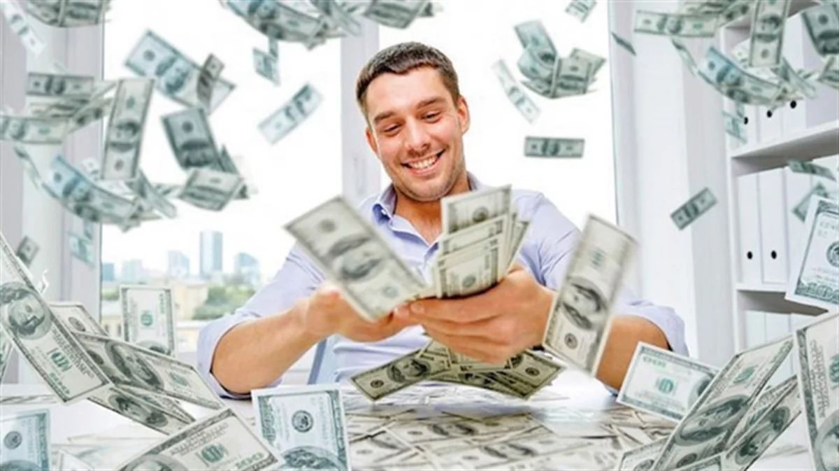 KİV: Qlobal iqtisadiyyata Helikopterlə müdaxilə gözlənilir