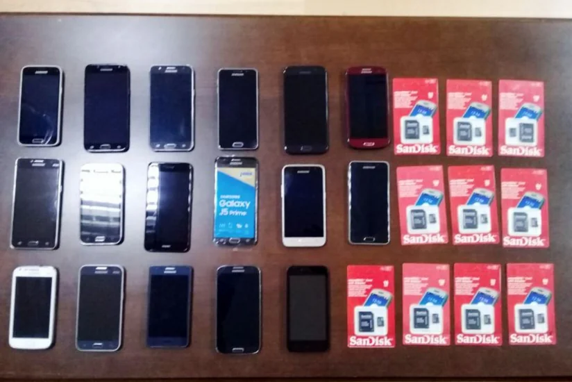 Gürcüstandan gələn Azərbaycan vətəndaşının avtomobilindən 17 ədəd mobil telefon aşkar edilib