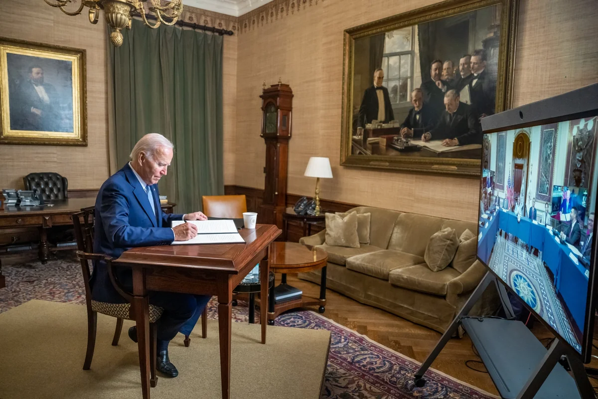 Джозеф Байден обратится к нации