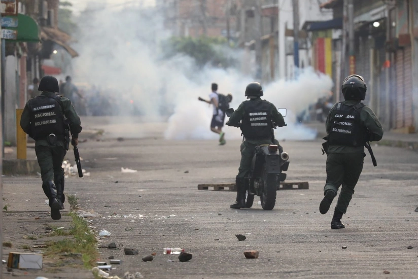 Venesuelada iğtişaşlar zamanı 25 nəfər ölüb
