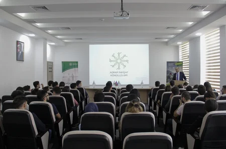 “Aqrar İnkişaf Könüllüləri” rəqəmsal trendləri özündə birləşdirən “AQRO SMM” layihəsinə başlayır
