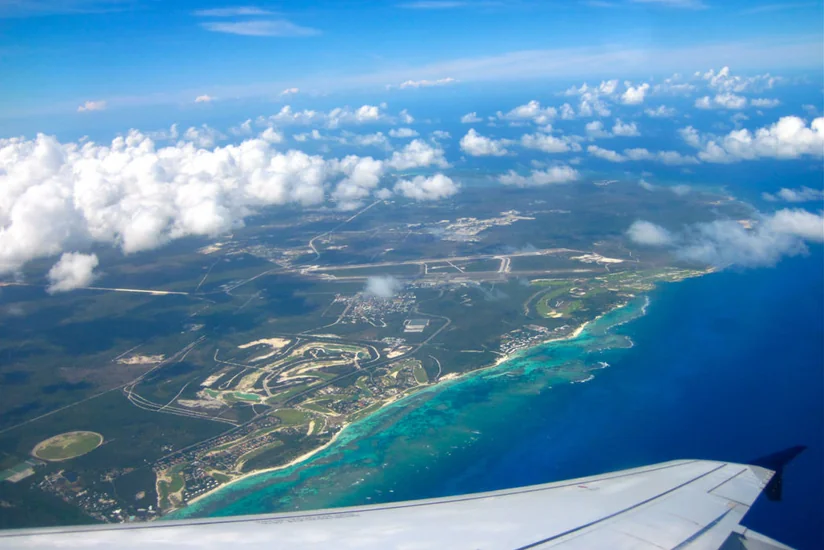 В Доминикане приостановили воздушное сообщение с Гаити