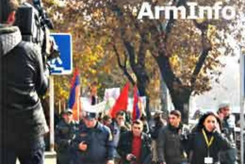 ​İrəvanda eyni vaxtda iki etiraz aksiyası keçirilib