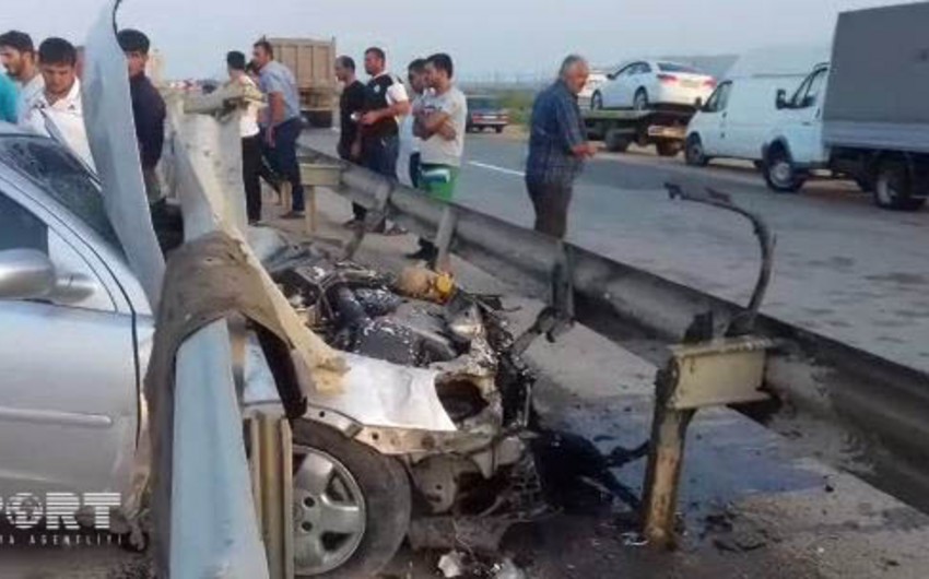 Bakıda yol qəzasında bir ailənin üç üzvü xəsarət alıb
