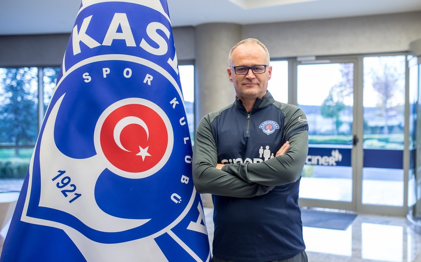 Türkiyə klubu yeni baş məşqçisini açıqladı